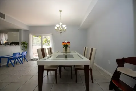 5945 SW 99th Terrace Cooper City FL 33328