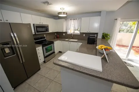 5945 SW 99th Terrace Cooper City FL 33328