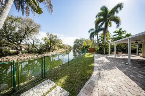 10485 SW 109th Street Miami FL 33176