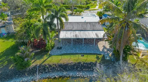 10485 SW 109th Street Miami FL 33176