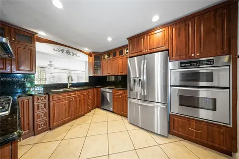 10485 SW 109th Street Miami FL 33176