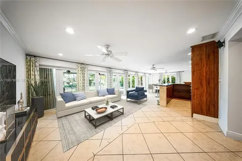 10485 SW 109th Street Miami FL 33176