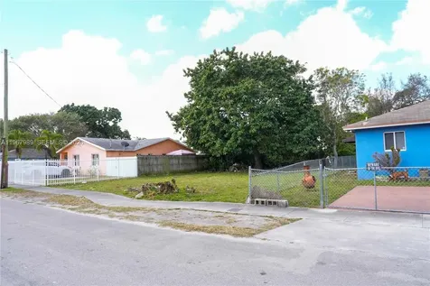 7610 NW 15th Avenue Miami FL 33147