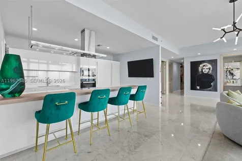 1000 Brickell Plaza Miami FL 33131