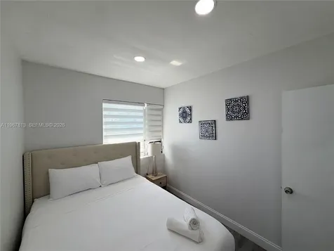 10002 E Bay Harbor Drive Bay Harbor Islands FL 33154