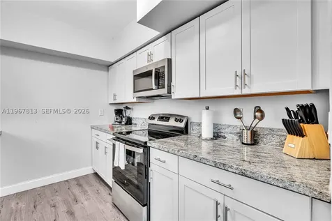 10002 E Bay Harbor Drive Bay Harbor Islands FL 33154
