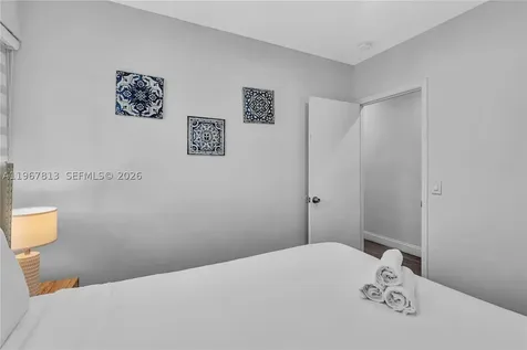 10002 E Bay Harbor Drive Bay Harbor Islands FL 33154