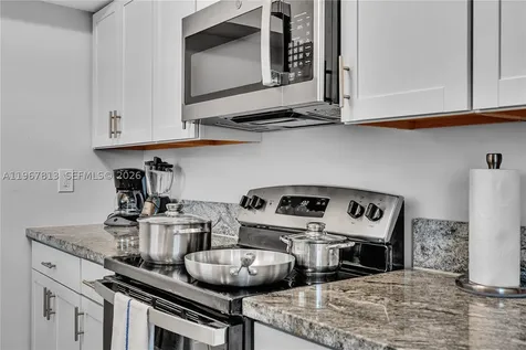 10002 E Bay Harbor Drive Bay Harbor Islands FL 33154