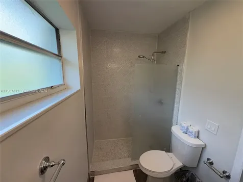 10002 E Bay Harbor Drive Bay Harbor Islands FL 33154