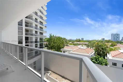 20281 E Country Club Drive Aventura FL 33180