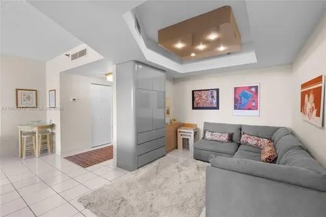 20281 E Country Club Drive Aventura FL 33180