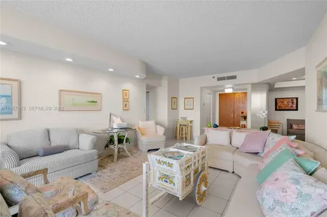 20281 E Country Club Drive Aventura FL 33180