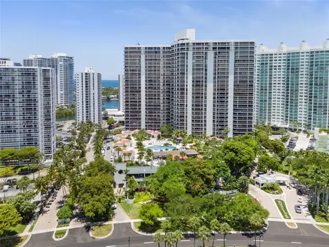 20281 E Country Club Drive Aventura FL 33180