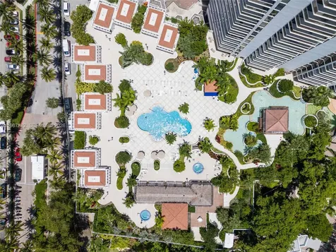 20281 E Country Club Drive Aventura FL 33180
