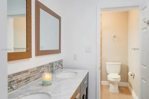 6634 SW 76th Terrace South Miami FL 33143