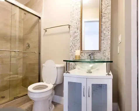 6634 SW 76th Terrace South Miami FL 33143