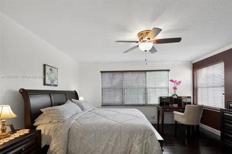 1561 SW 187th Avenue Pembroke Pines FL 33029