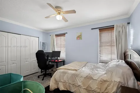 1561 SW 187th Avenue Pembroke Pines FL 33029
