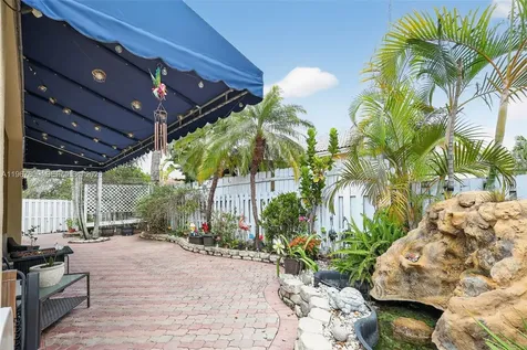 1561 SW 187th Avenue Pembroke Pines FL 33029
