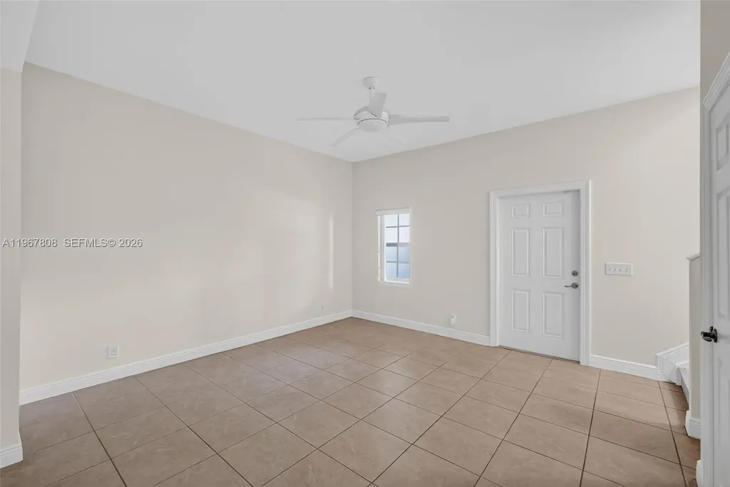 704 SW 1st Avenue Pompano Beach FL 33060
