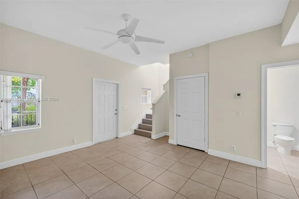 704 SW 1st Avenue Pompano Beach FL 33060