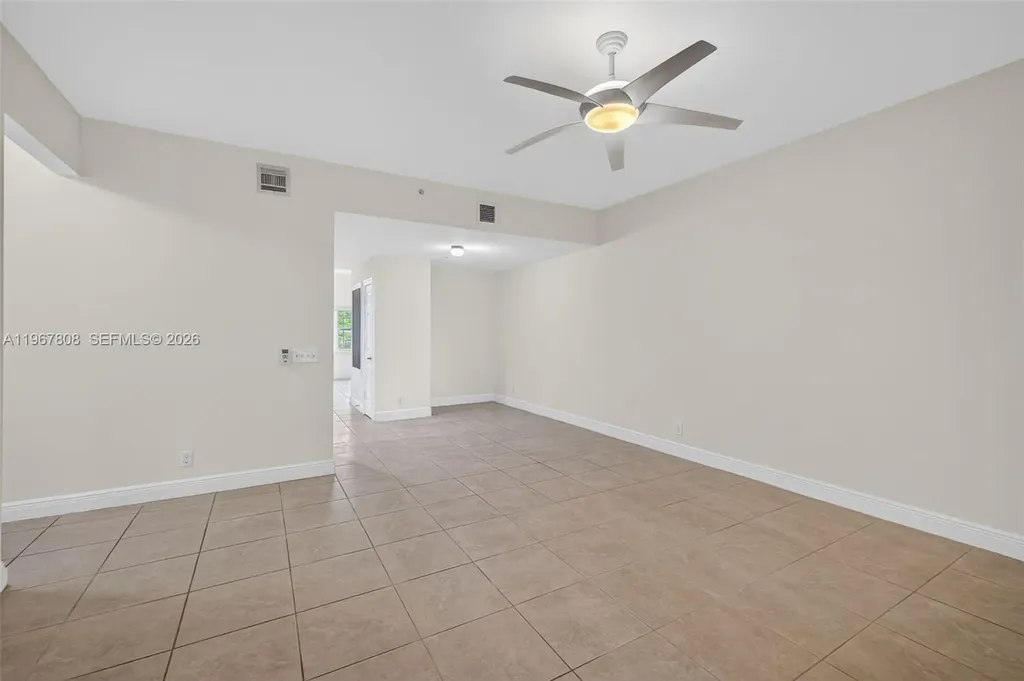 704 SW 1st Avenue Pompano Beach FL 33060