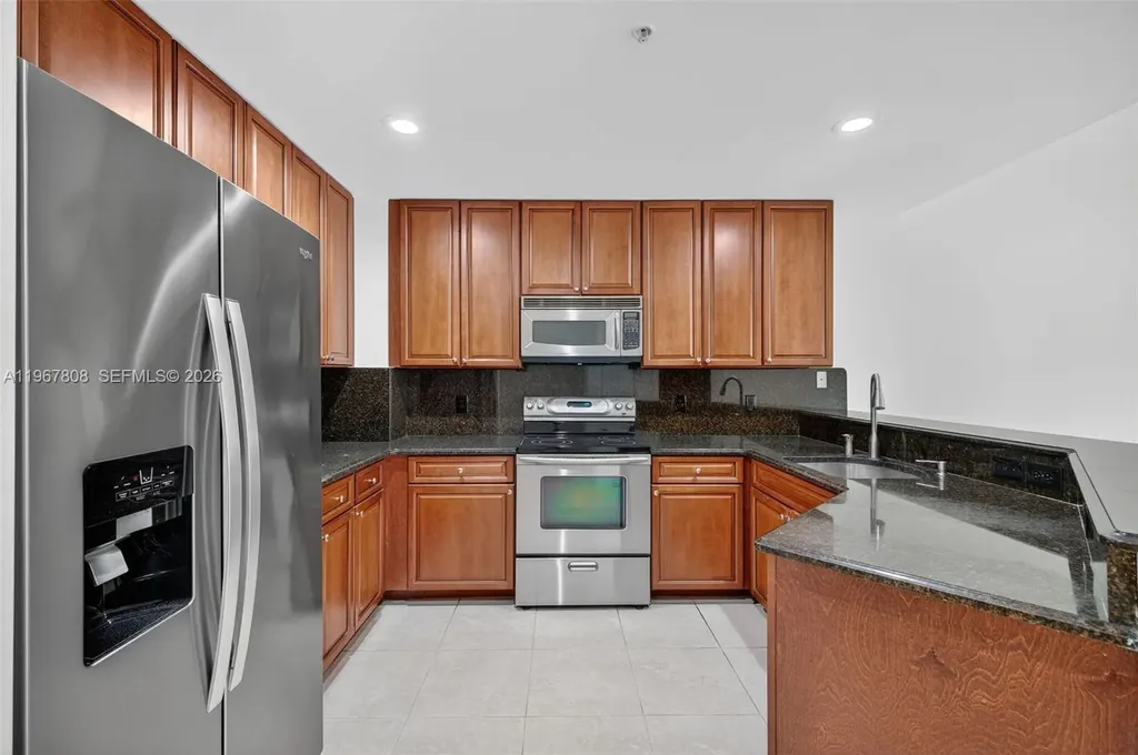 704 SW 1st Avenue Pompano Beach FL 33060