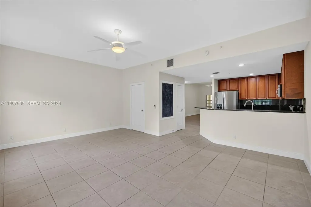 704 SW 1st Avenue Pompano Beach FL 33060