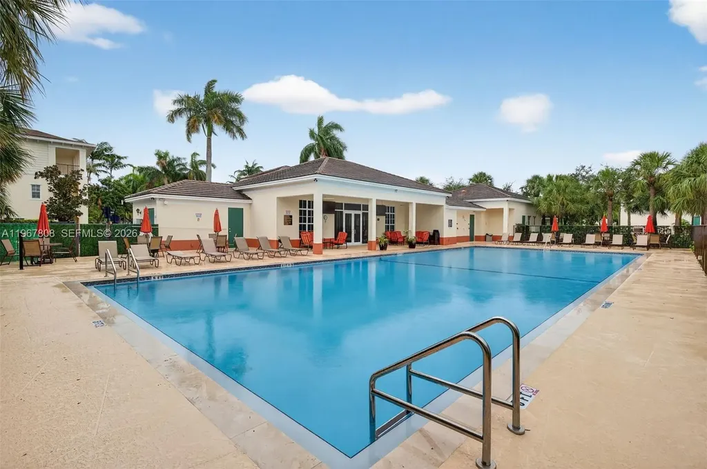 704 SW 1st Avenue Pompano Beach FL 33060