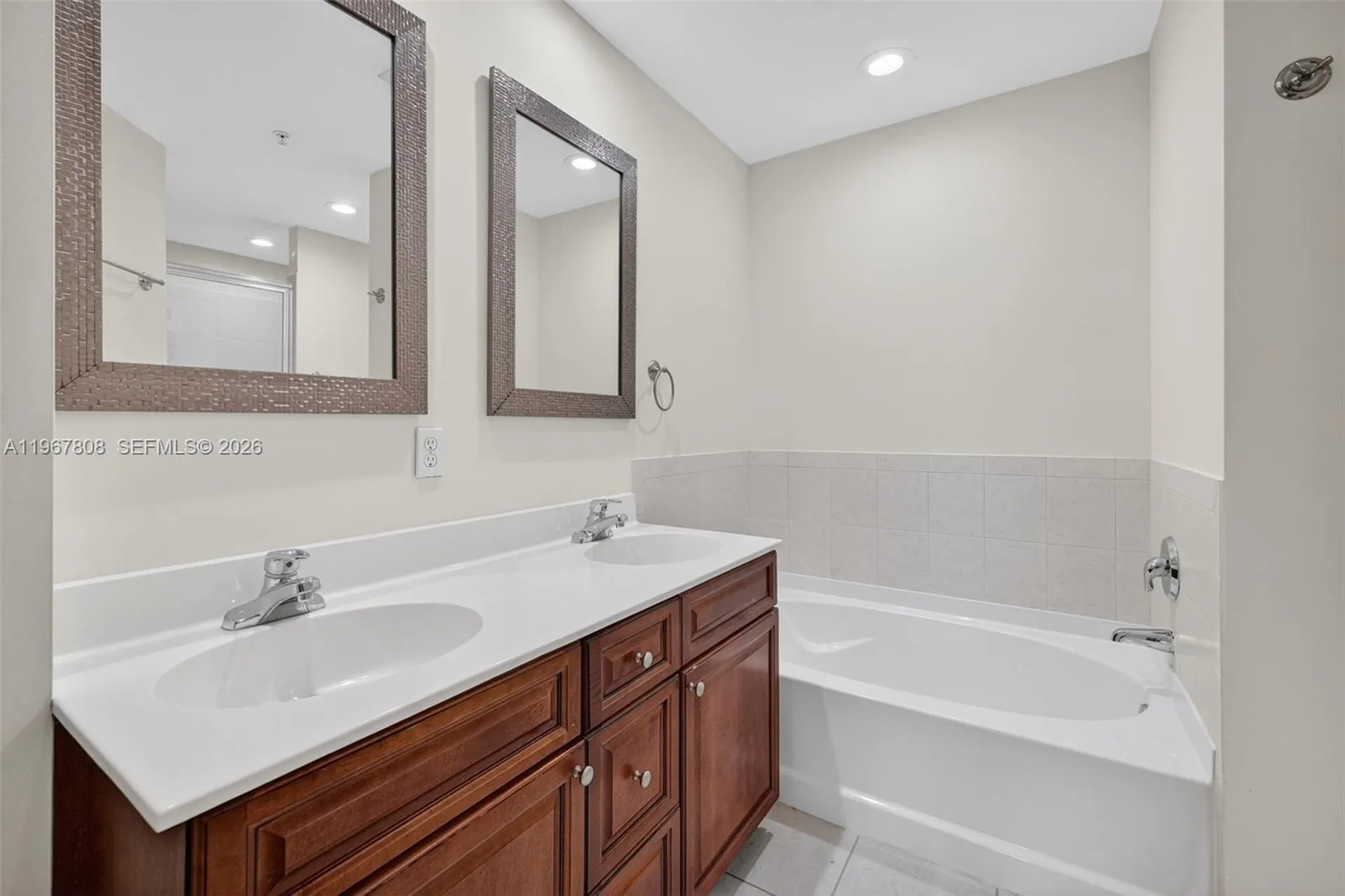 704 SW 1st Avenue Pompano Beach FL 33060