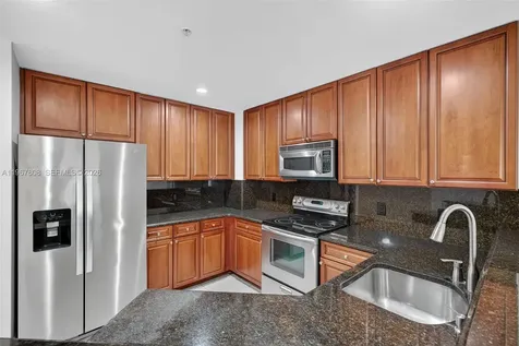704 SW 1st Avenue Pompano Beach FL 33060