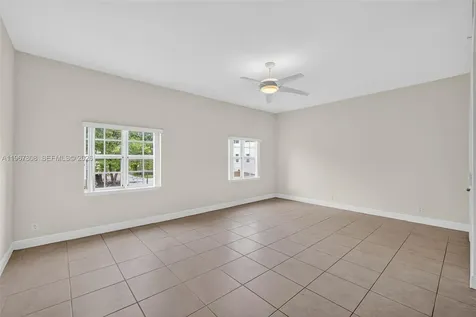 704 SW 1st Avenue Pompano Beach FL 33060