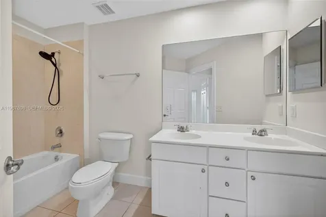 704 SW 1st Avenue Pompano Beach FL 33060