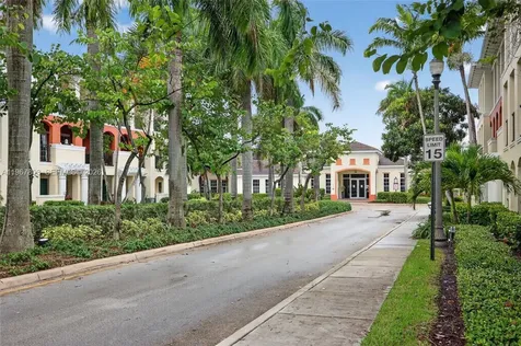 704 SW 1st Avenue Pompano Beach FL 33060