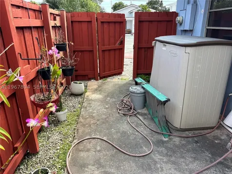 3625 SW 6 Street Miami FL 33135