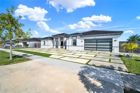 19059 SW 134th Court Miami FL 33177