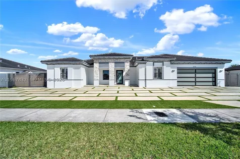 19059 SW 134th Court Miami FL 33177