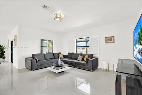 19059 SW 134th Court Miami FL 33177