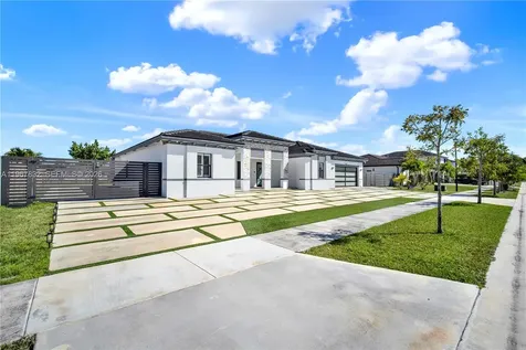 19059 SW 134th Court Miami FL 33177