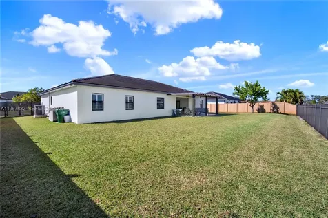 19059 SW 134th Court Miami FL 33177