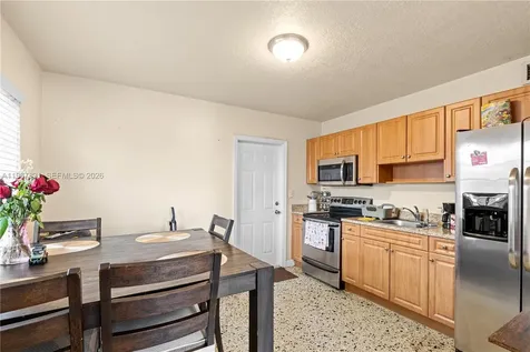 911 NW 22nd Place Miami FL 33125