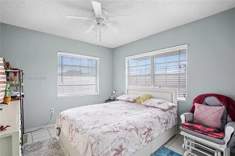911 NW 22nd Place Miami FL 33125