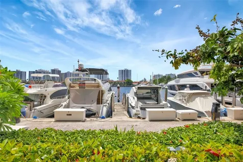 3610 Yacht Club Drive Aventura FL 33180