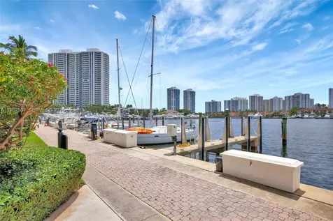 3610 Yacht Club Drive Aventura FL 33180