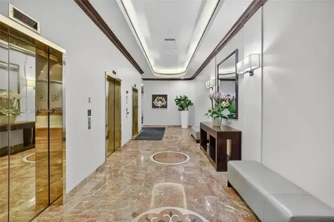 3610 Yacht Club Drive Aventura FL 33180