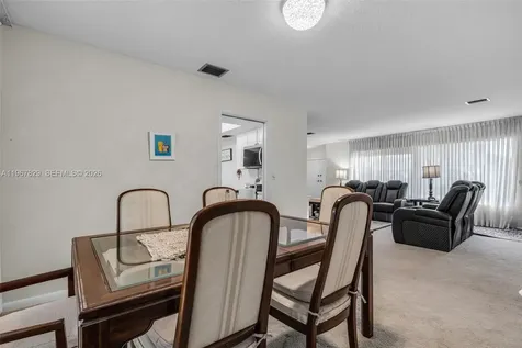 7541 SW 9th Street Plantation FL 33317