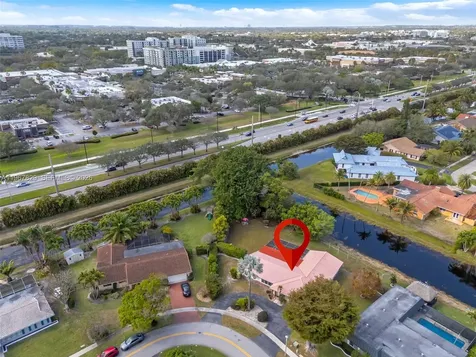 7541 SW 9th Street Plantation FL 33317