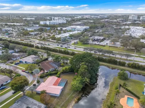 7541 SW 9th Street Plantation FL 33317