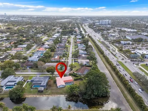 7541 SW 9th Street Plantation FL 33317