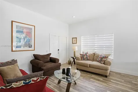 4351 Foxtail Lane Weston FL 33331